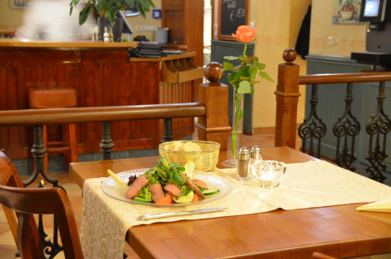 Neu Heidelberg - Guesthouse & Apartments Екстер'єр фото