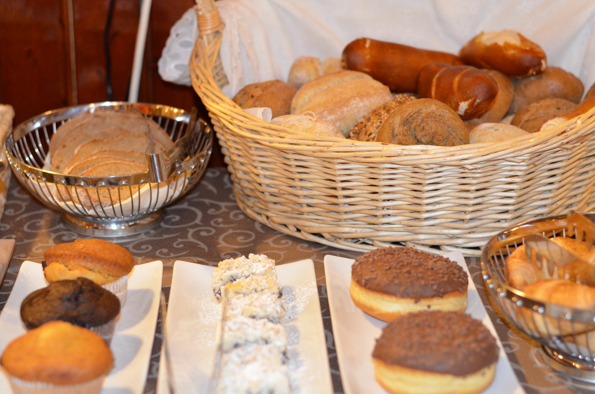Neu Heidelberg - Guesthouse & Apartments Екстер'єр фото