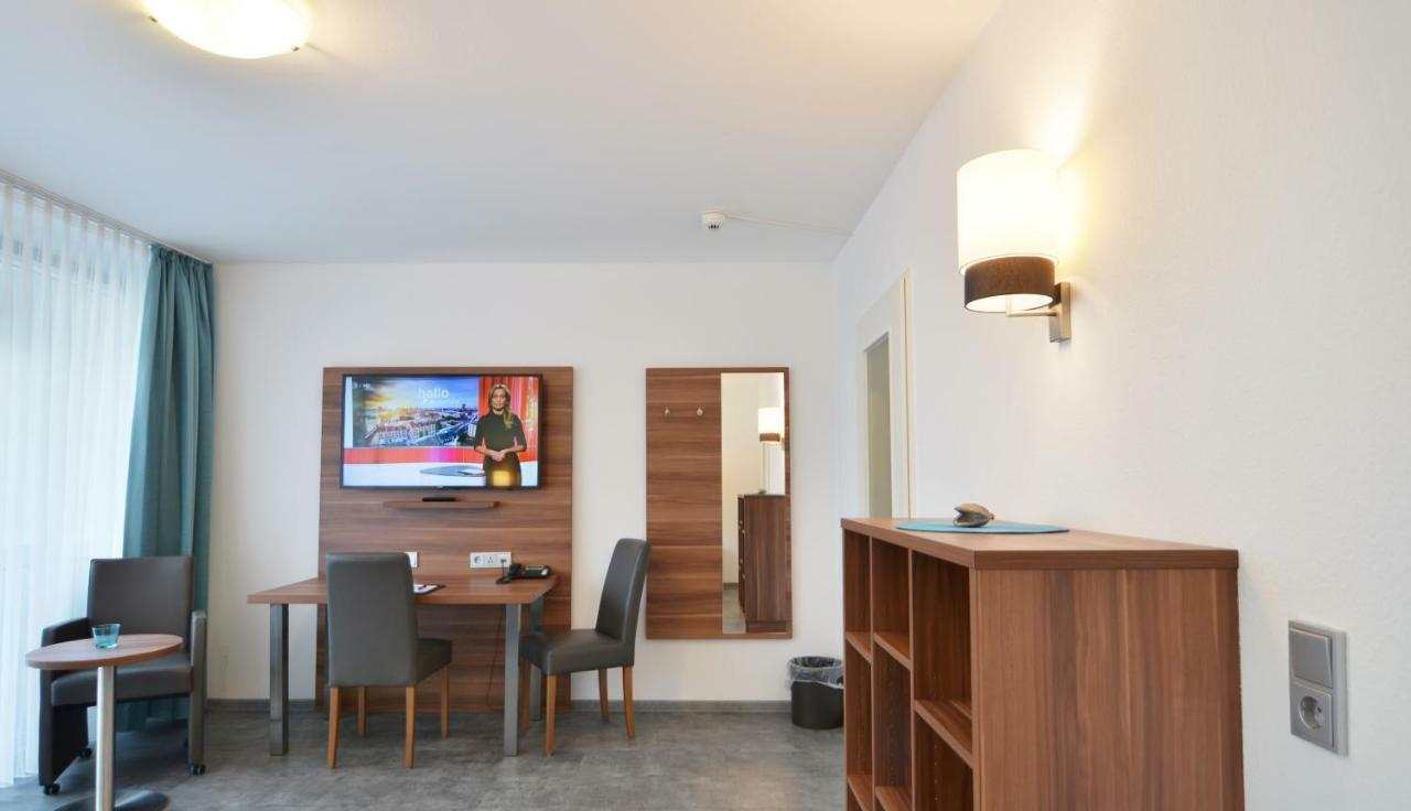 Neu Heidelberg - Guesthouse & Apartments Екстер'єр фото
