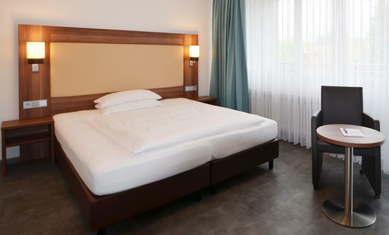 Neu Heidelberg - Guesthouse & Apartments Екстер'єр фото