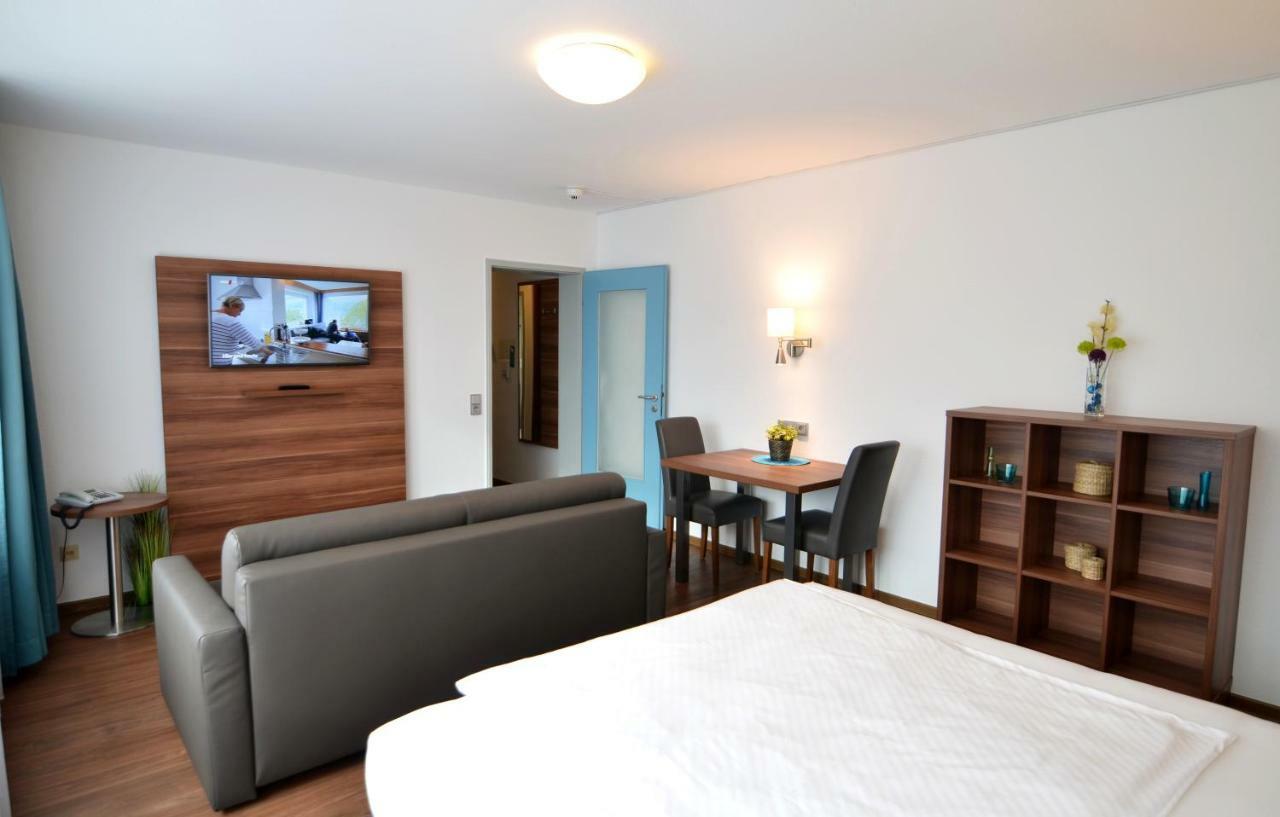 Neu Heidelberg - Guesthouse & Apartments Екстер'єр фото